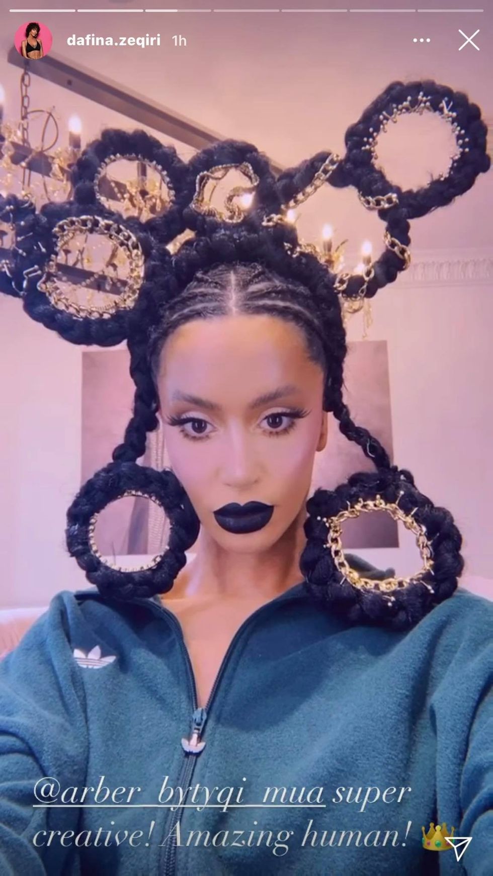 121585185 394272358608535 5800522663582711535 n