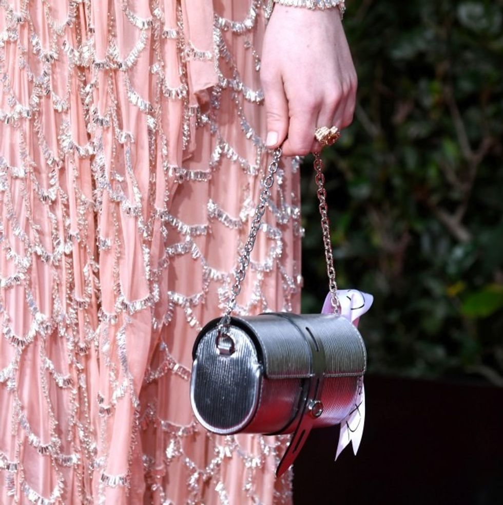 12169795915c35e72aedf67217528749 w640