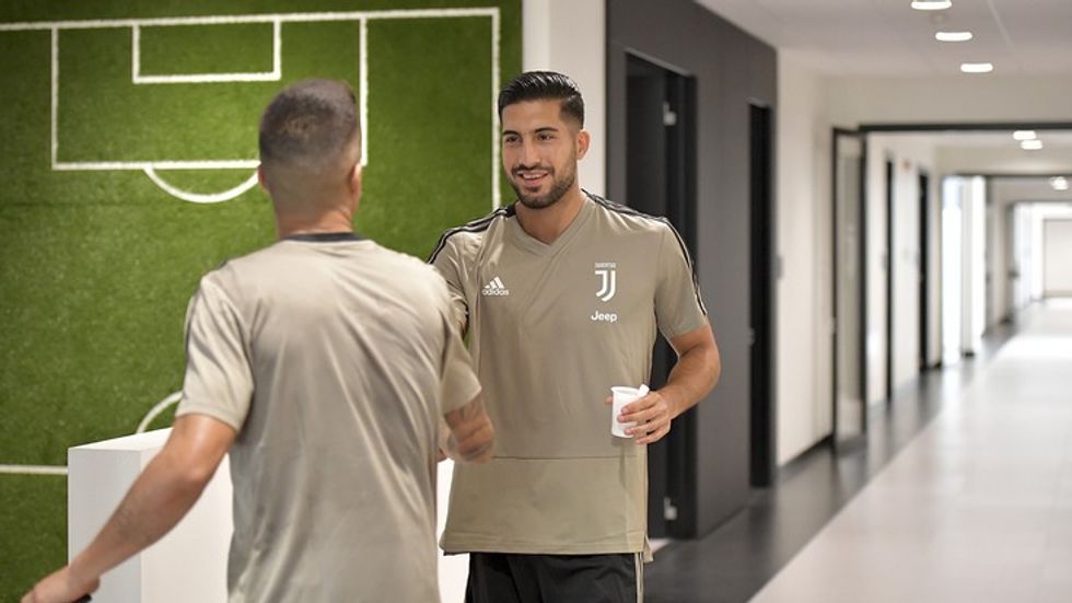 122513704 728ab9ba 791d 46d4 913b ccb143ee9239