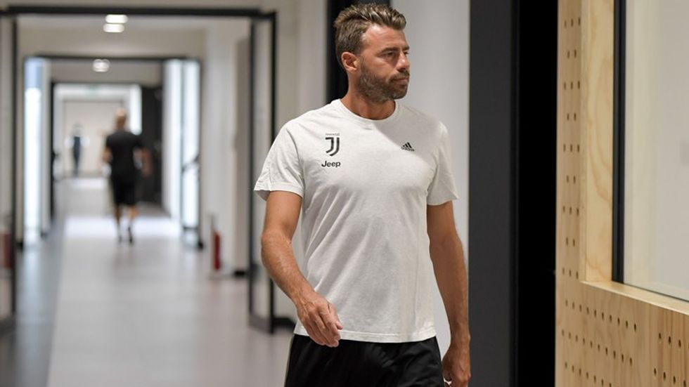 122534998 0ea89083 4583 4383 a3a3 7a4c4c631045