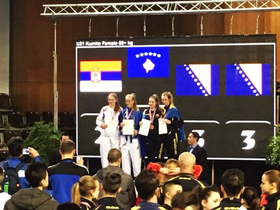 12351105 1093982573975075 1112292198 n(1)