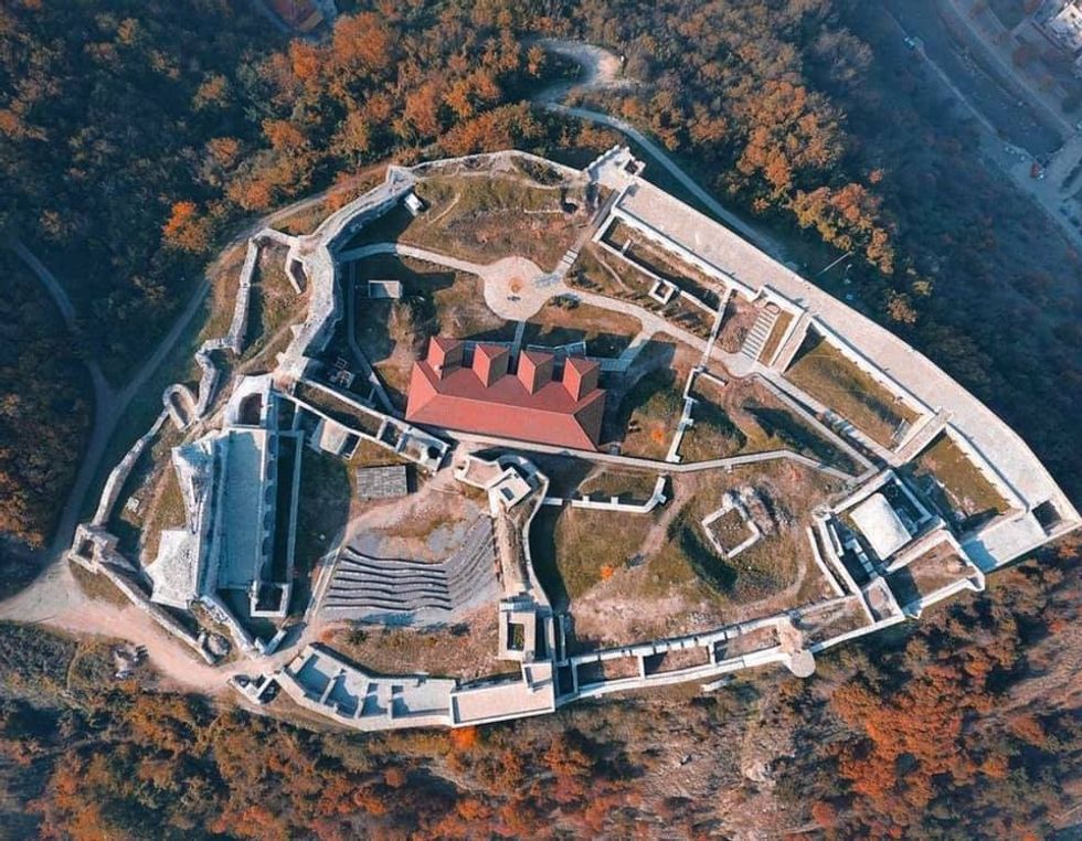 127225882 401518971268304 6742771488316695694 n