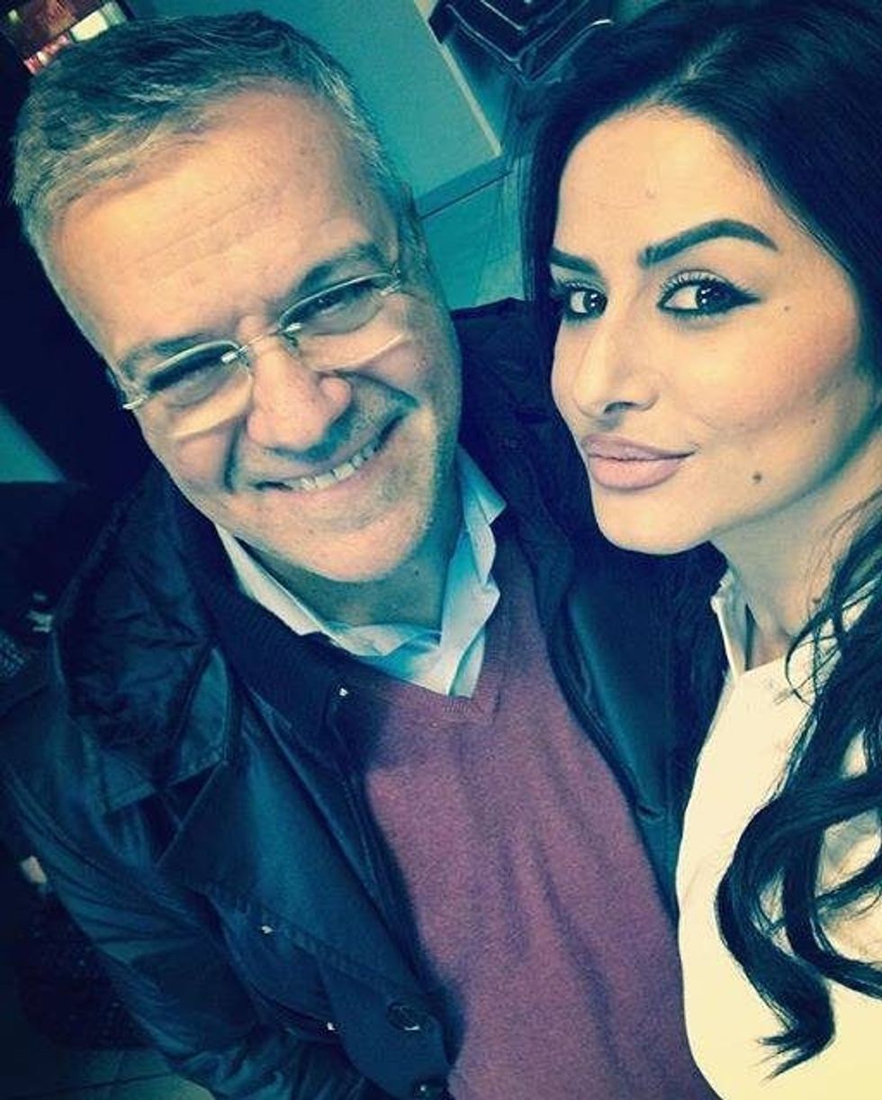 12920950_1082475261775180_52693919_n