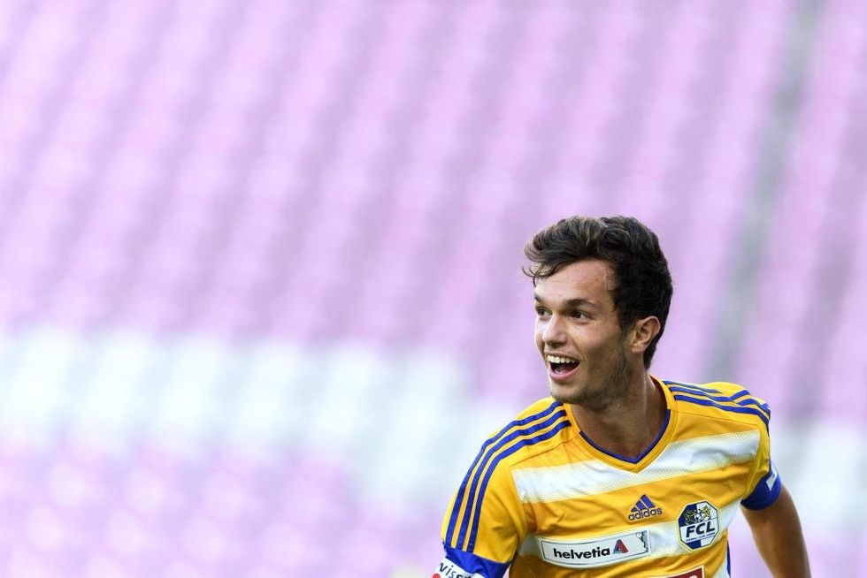 1298348 cms2image fixedwidth 1pLmDJ DKY990