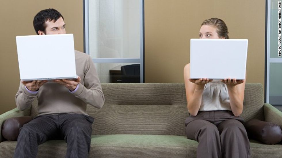 130213164455 man woman laptops story top