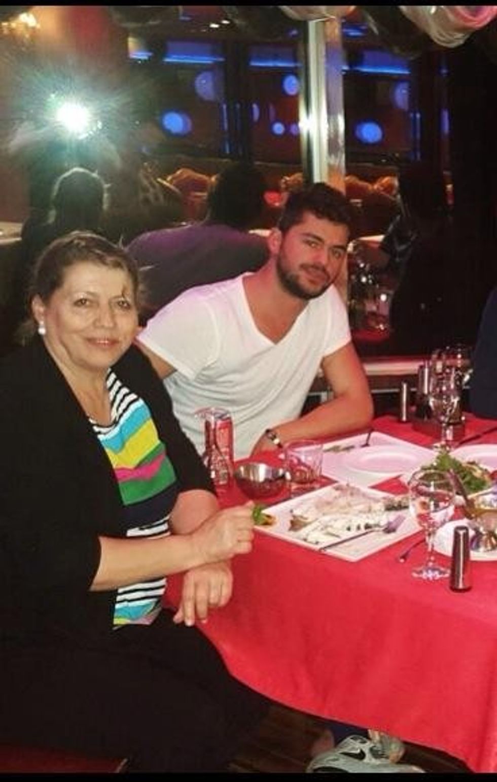 13082604_1177979052246403_1705639714292448312_n