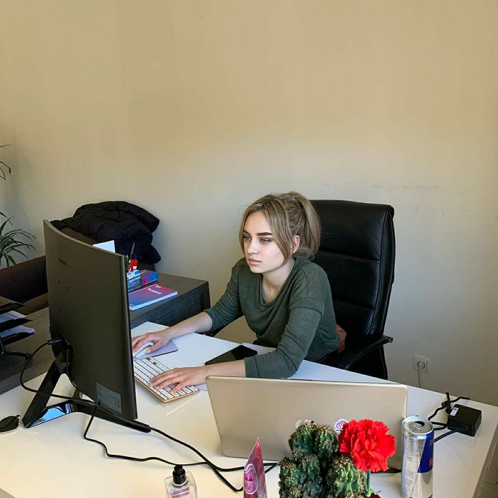 132660003 3301011530009373 6684049953807299123 n