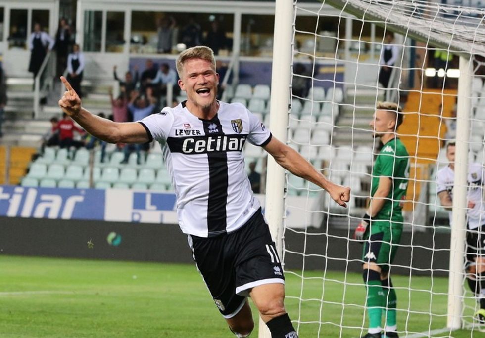 133244005 18052db1 36ec 4d09 adc0 04b22993d359