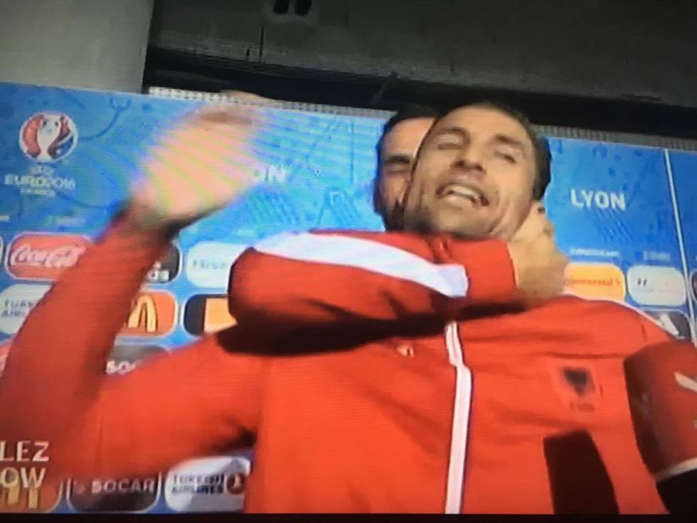 13467467_10209616043140563_293645403_o