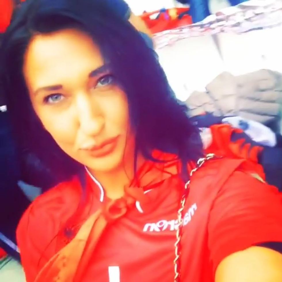 13473780_1224704497542506_817291914_n