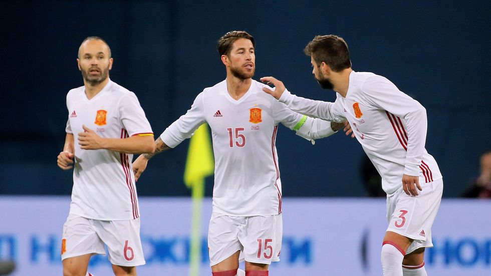 1411 iniesta ramos pique