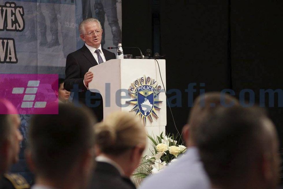 14249140_10153982067608178_388974648_n