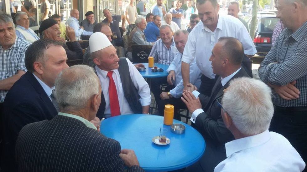 14388870_10154393145093382_1272773494_n