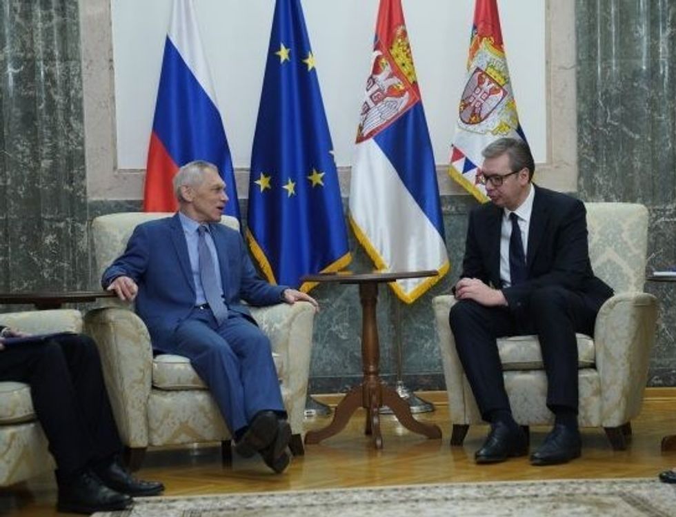 144007042265437d2de1ca7307585646 v4big e1703623711368