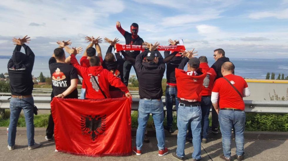 14618865_1762485794004996_1783266282_o