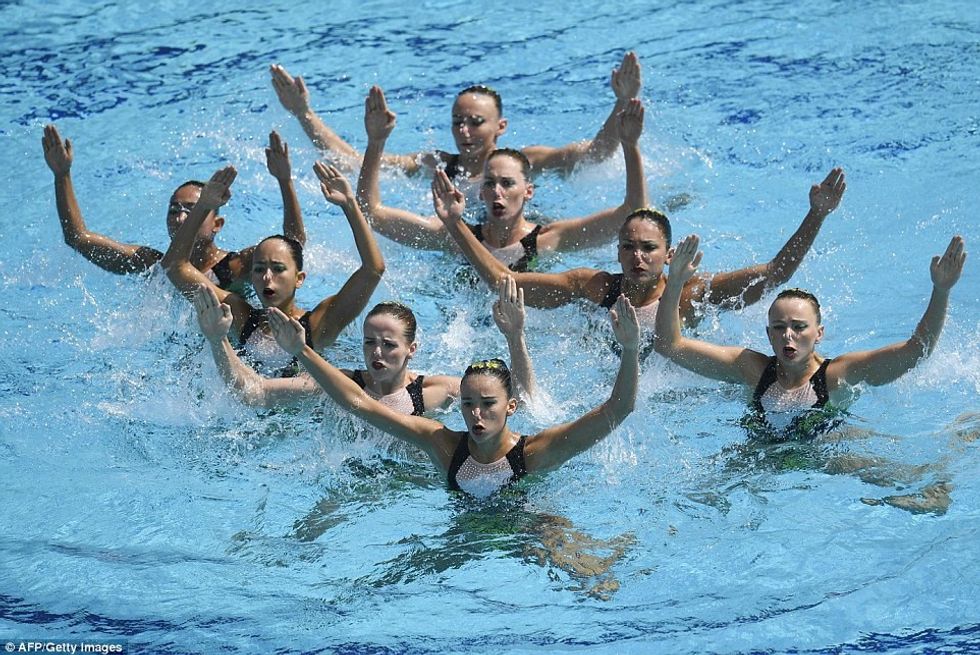 1471579928_3760729500000578-3747908-image-a-13_1471557590339 (1)