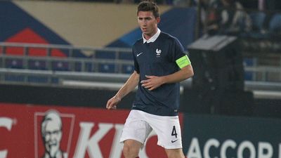 2018/12/Equipe-de-France-Laporte-arrive-Fekir-revient.jpg
