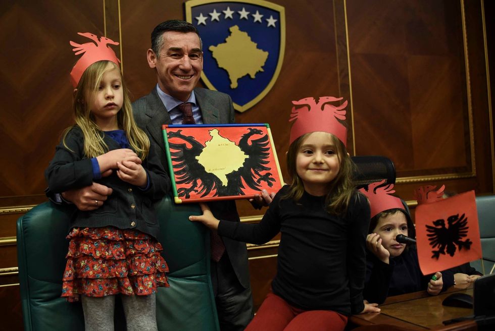 15156763_683275511847658_543607153071861266_o