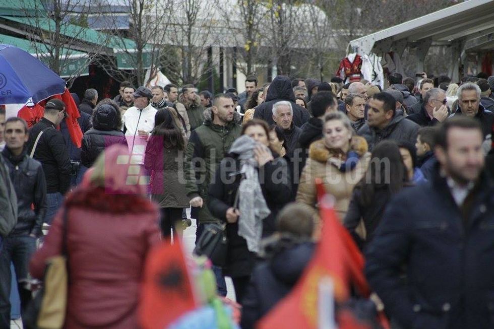 15226561_10154853577995513_648543033_n