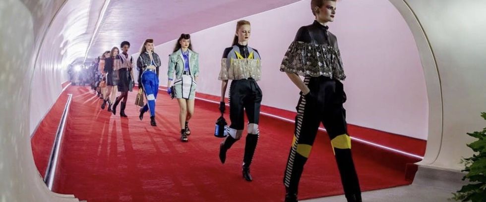 1557400748117482 lv cruise