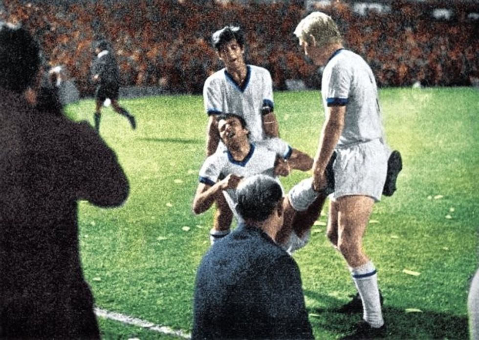 1571740065 020747 1571740396 album grande