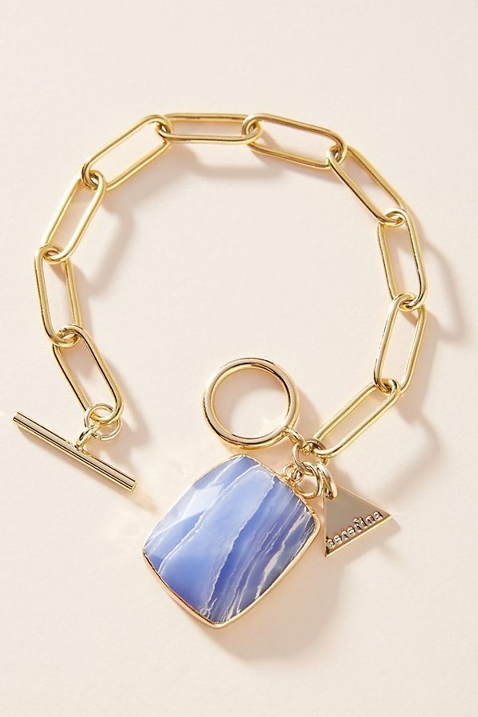 1574348650 54525183 048 b 1574348631