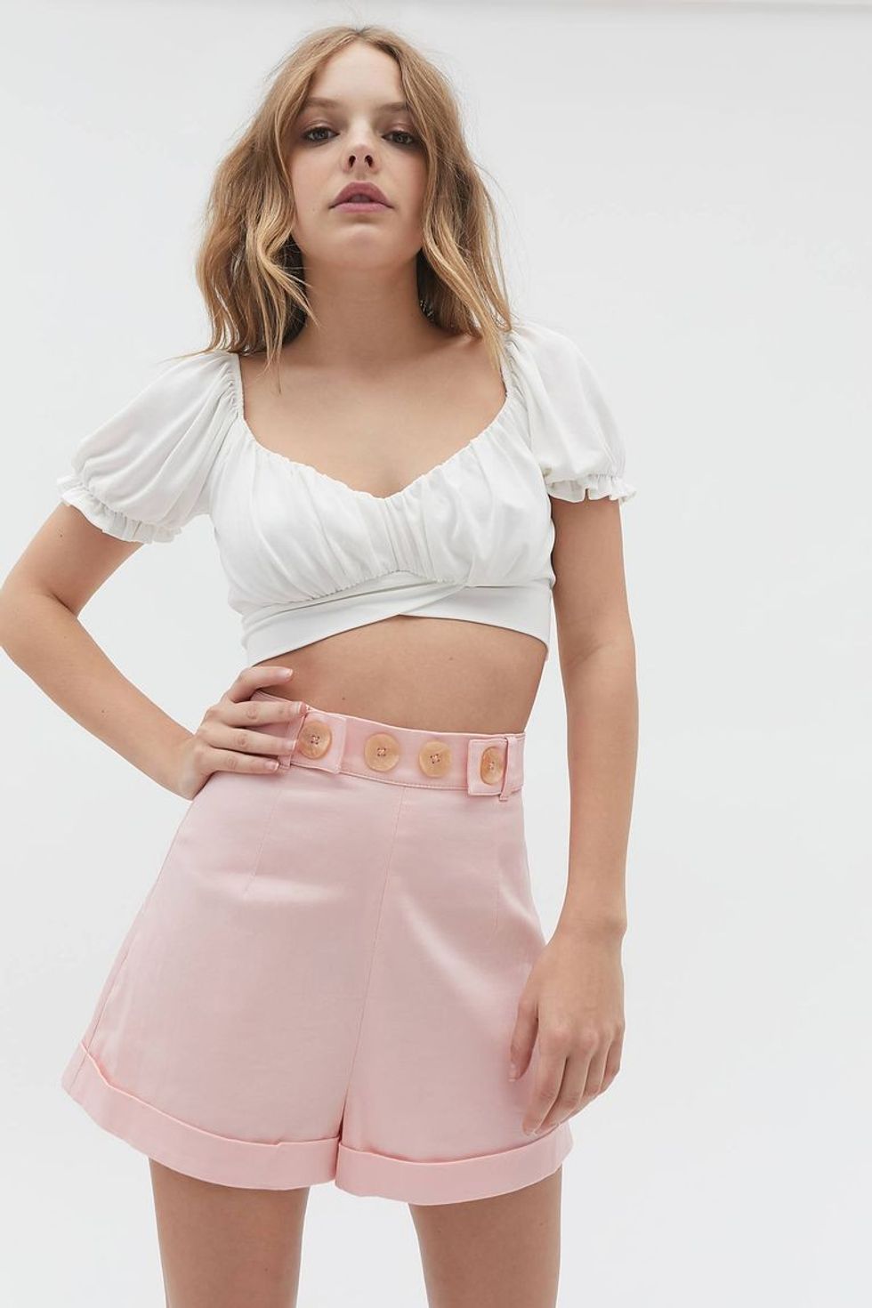 1581709215 54755673 065 b