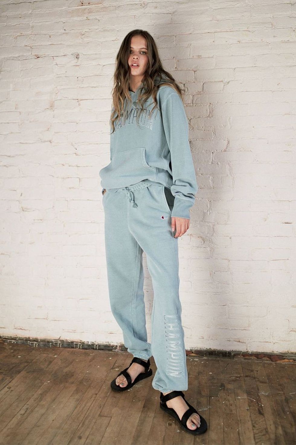 1585157626 55465751 040 e