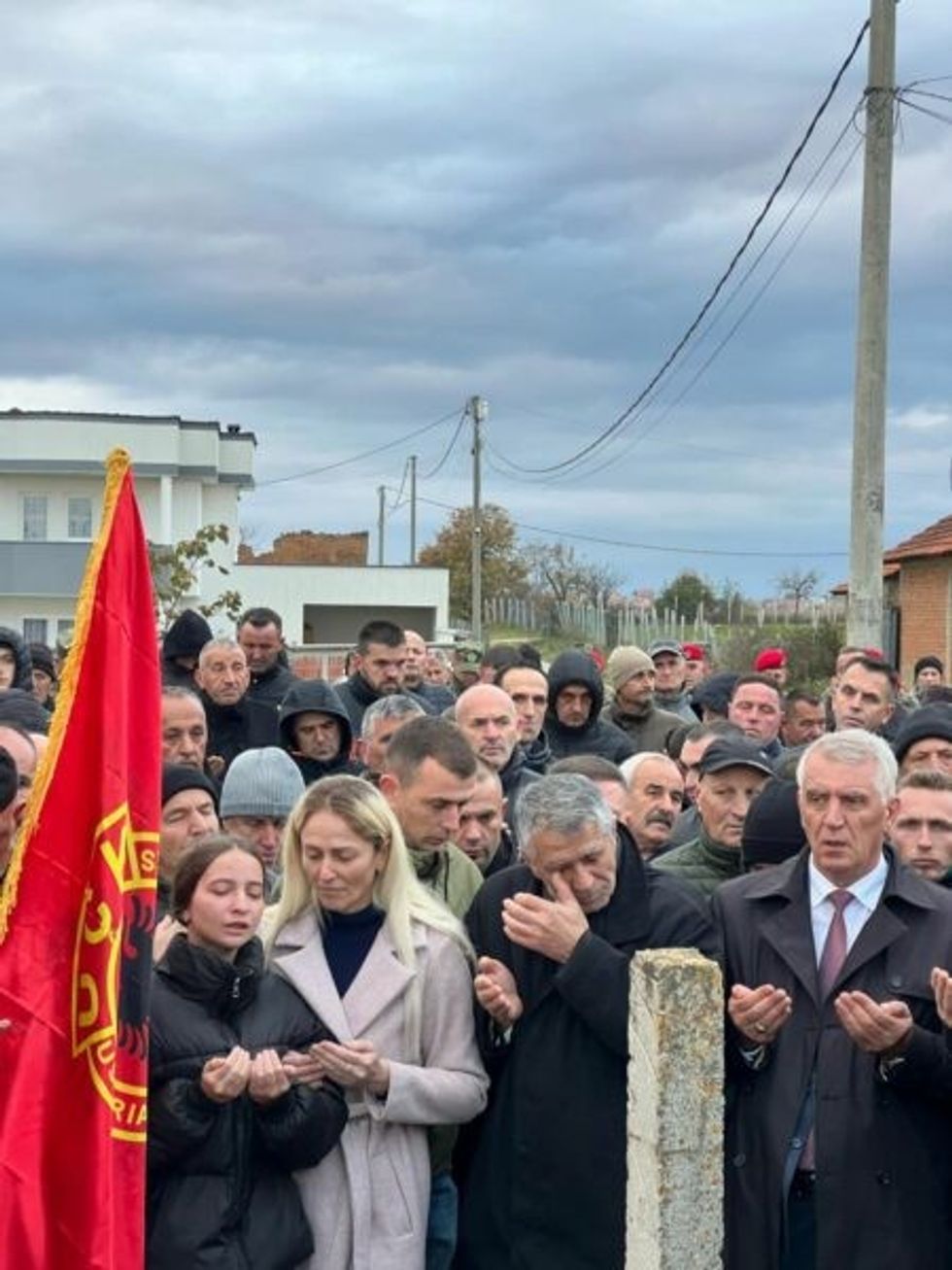 15fc4a9d f6f9 42f8 8f62 67c8adafb2a9 1