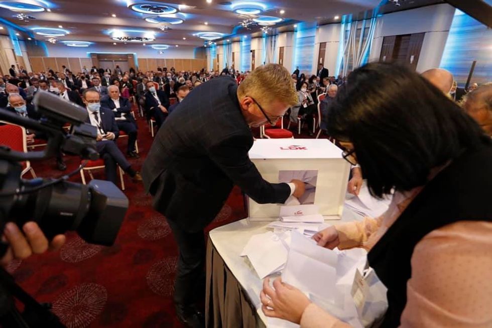 161068704 2726830137628245 7933425132815654742 n