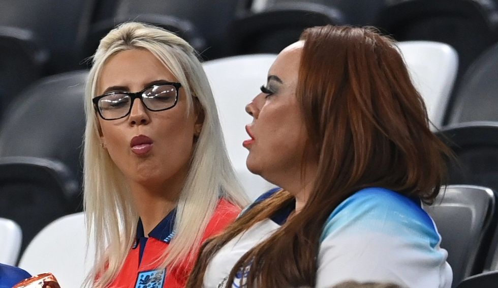 1622bc0a d195 42d4 8155 eaca6ab6ca83