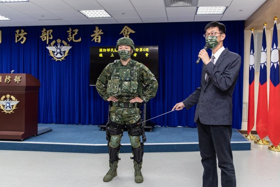 1635304912 6178c5d07ce1e