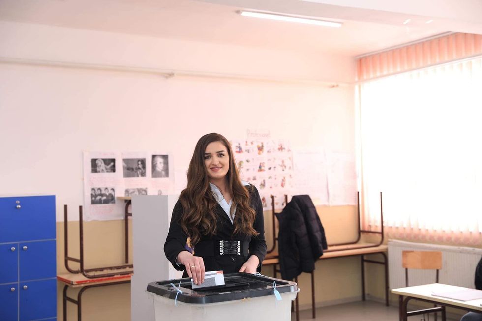 169068733 284832376481376 8295068693682327708 n