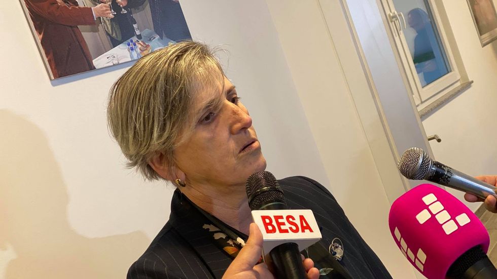 173488783 184179860198767 4894334661127660663 n