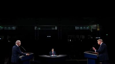 2020/10/201008-biden-trump-debate-al-0735_25910a6f031687e9fbe3e86ce2d356a9-e1602159338566.jpg