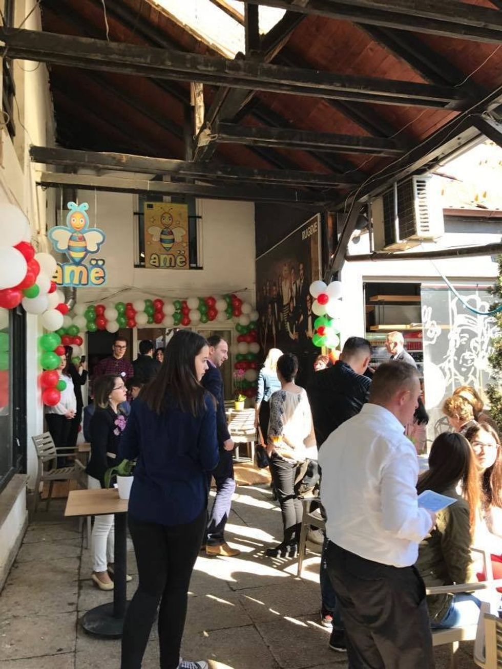 17424970 1118565291604641 4717465801152816487 n