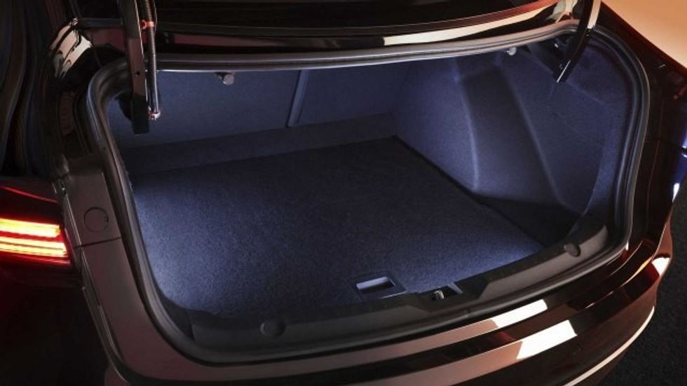 1745696425612a2c81881e5969672700 v4 big