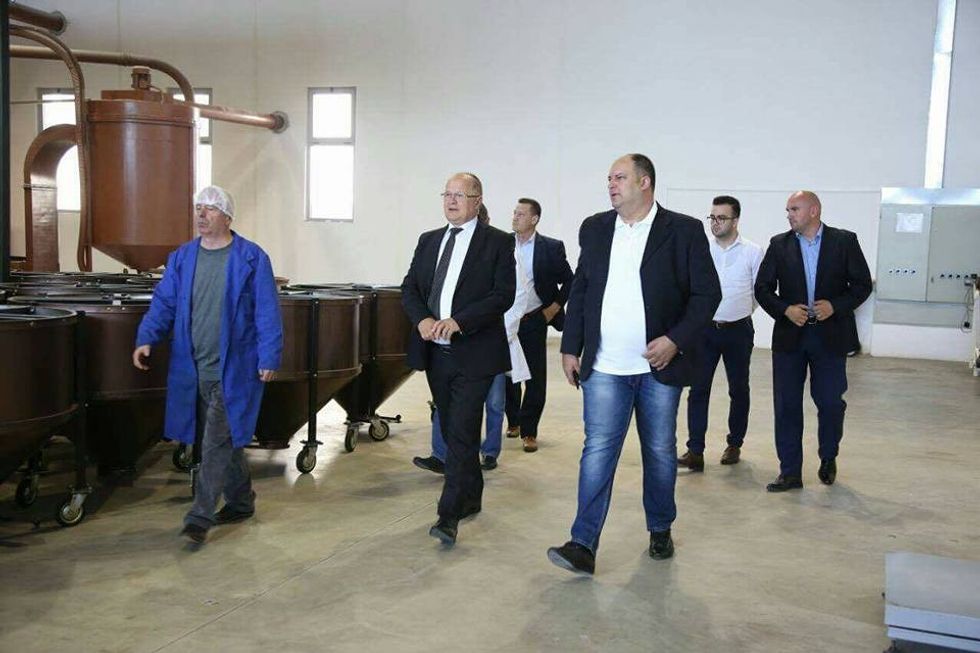 18555942 672683282856559 8132755744820293031 n