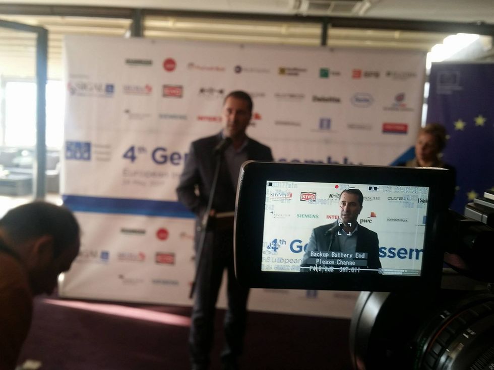 18698698 10155357335023841 860293404 o