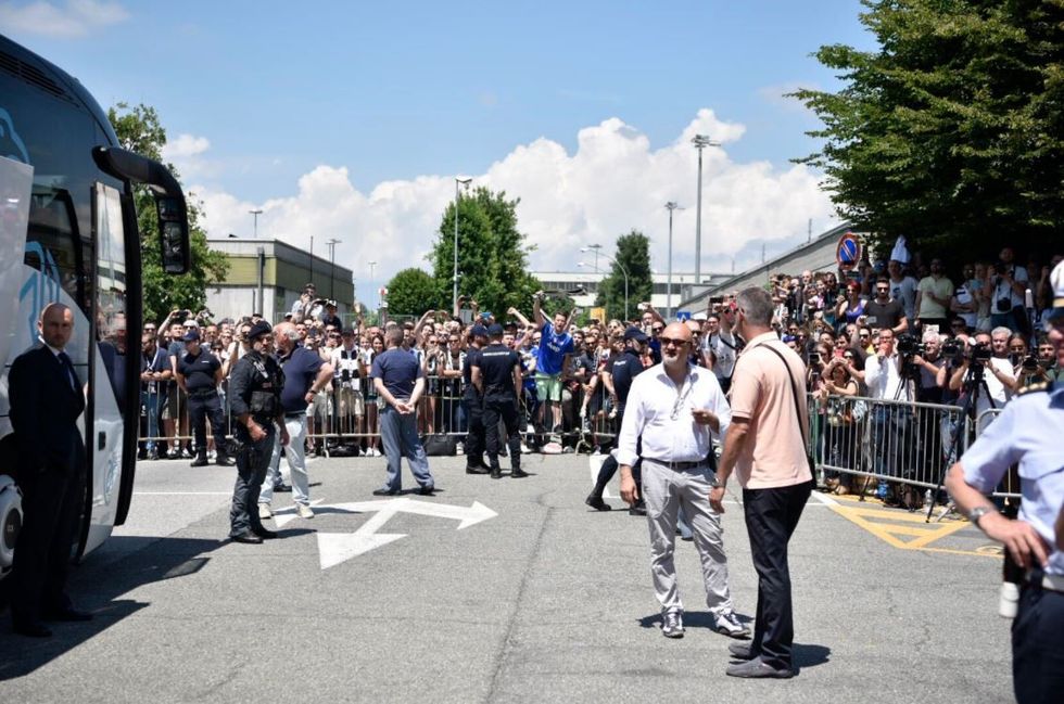 190024722 d30c4718 3f53 4a50 9ce0 550ffa4dc900