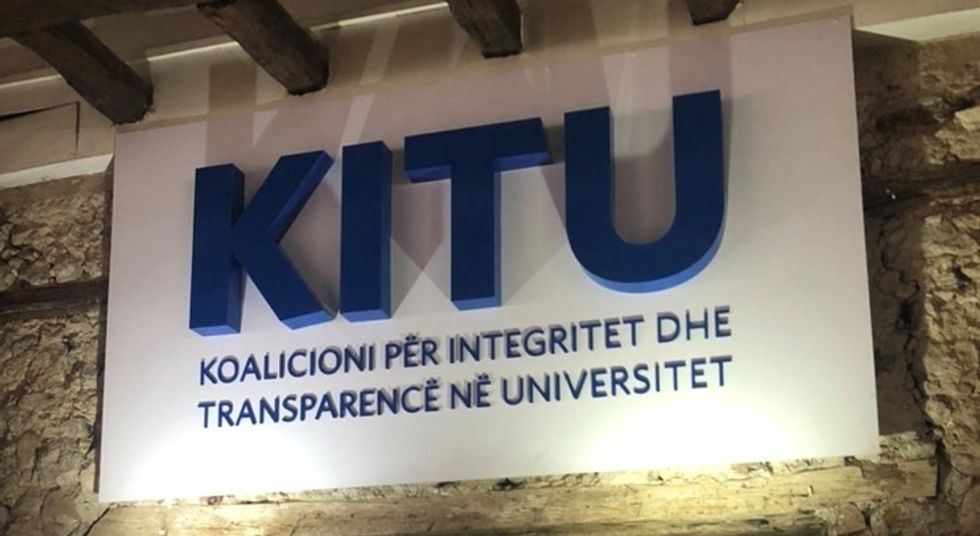 1912662A AEF9 486A 820D B4936C158CA8