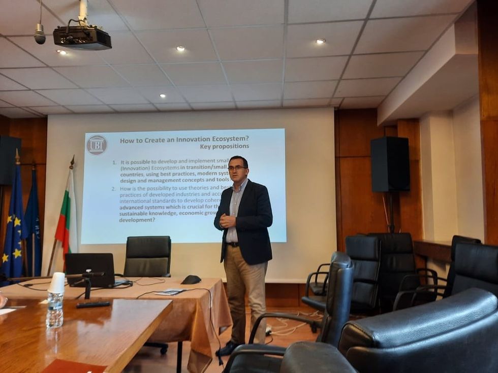 191957558 487775728999609 2669228663444219732 n