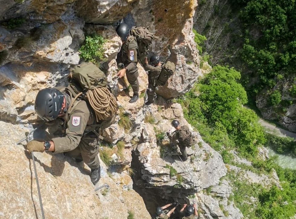 192180483 3897553363676174 5279408102546122069 n