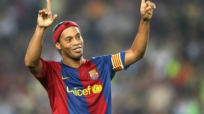 2016/03/ronaldinho-fc-barcelona-futbolredcom.jpg