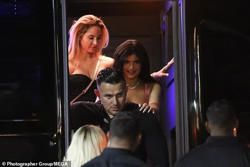 19358680 7543023 image a 1 1570359341449