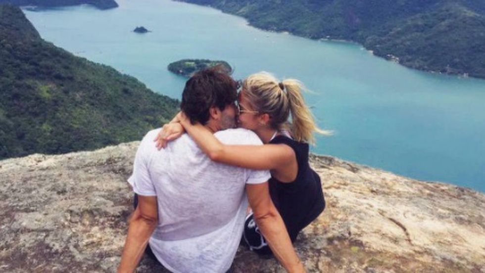 195457332 1739a1c0 8097 4a77 bc06 bfe1b6c72d2d