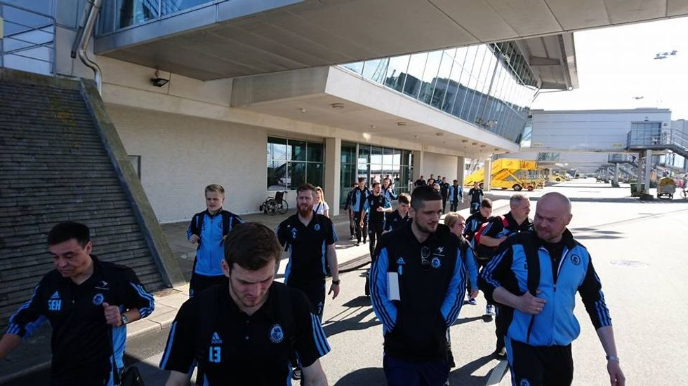 19598858 1807680745914987 4888080664985015815 n