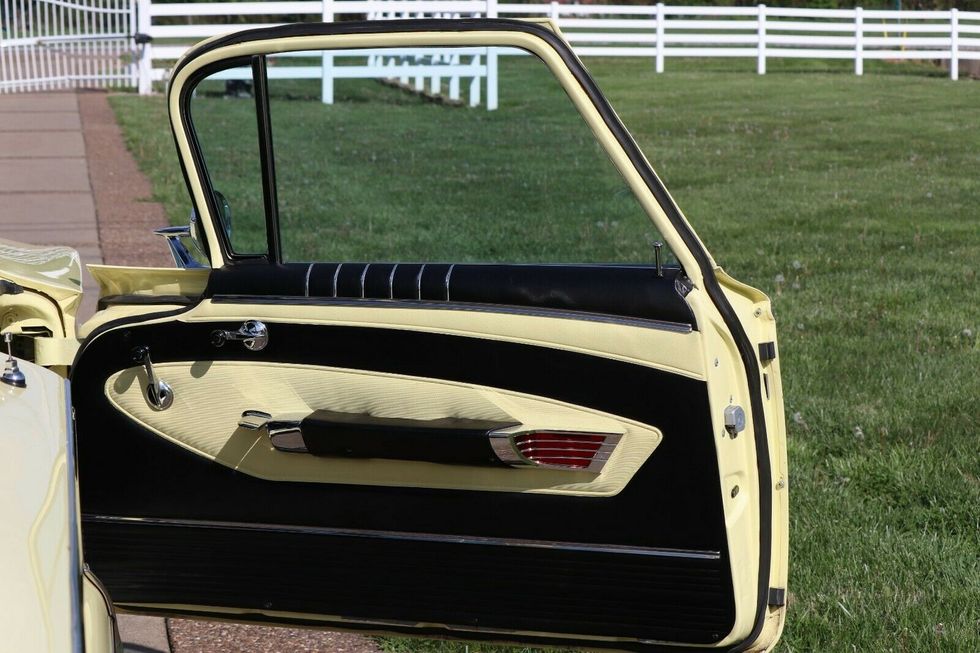 1960 Chevrolet El Camino 6