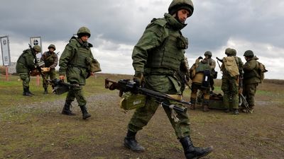 2023/04/2022-10-10T145052Z_89304947_RC29YW9UWTDT_RTRMADP_3_UKRAINE-CRISIS-MOBILISATION-DONETSK-REGION-1024x683-1.jpg