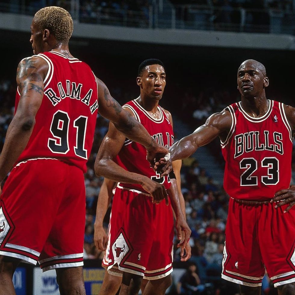 1996 0223 dennis rodman scottie pippen michael jordan 079087508jpg